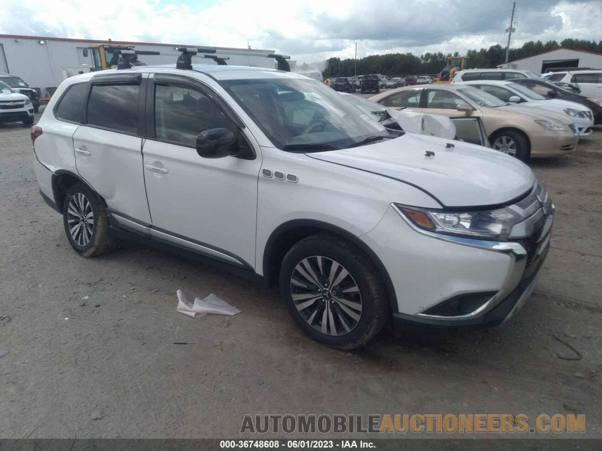 JA4AZ3A3XKZ022147 MITSUBISHI OUTLANDER 2019