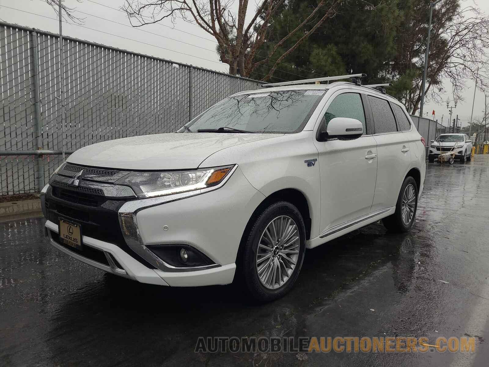 JA4J24A58LZ009376 Mitsubishi Outlander PHEV 2020