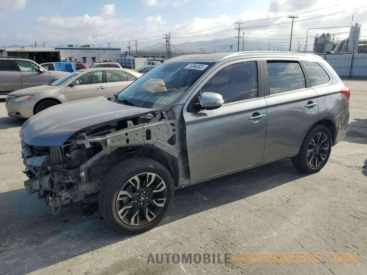 JA4J24A5XJZ054834 MITSUBISHI OUTLANDER 2018