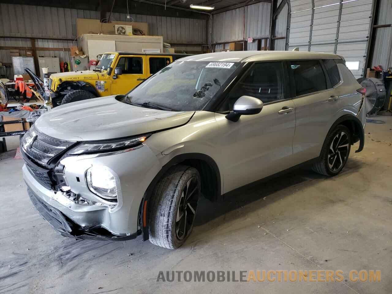 JA4J4TA82NZ002697 MITSUBISHI OUTLANDER 2022