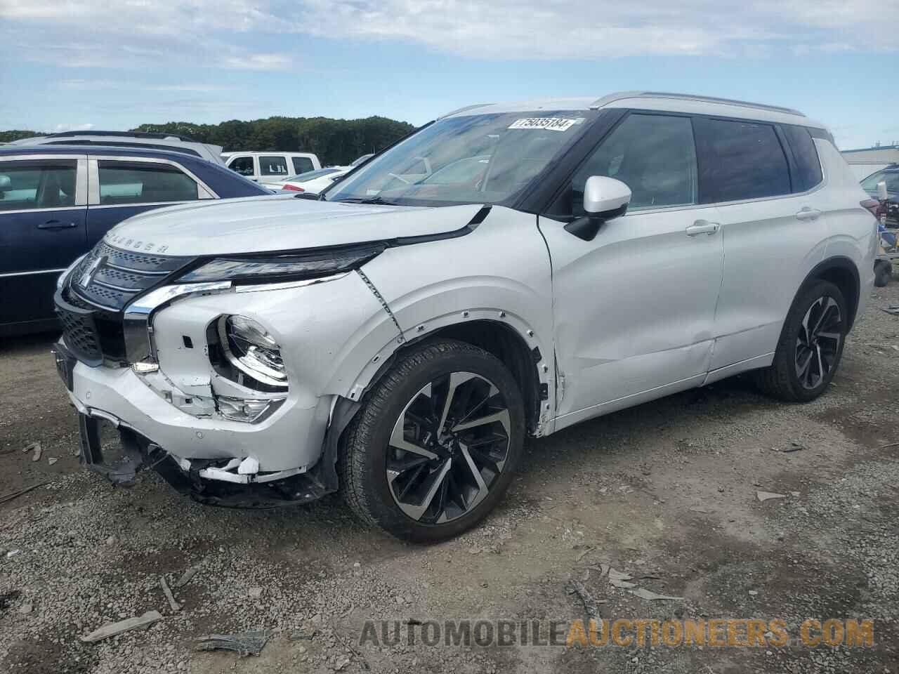 JA4J4VA8XPZ018662 MITSUBISHI OUTLANDER 2023