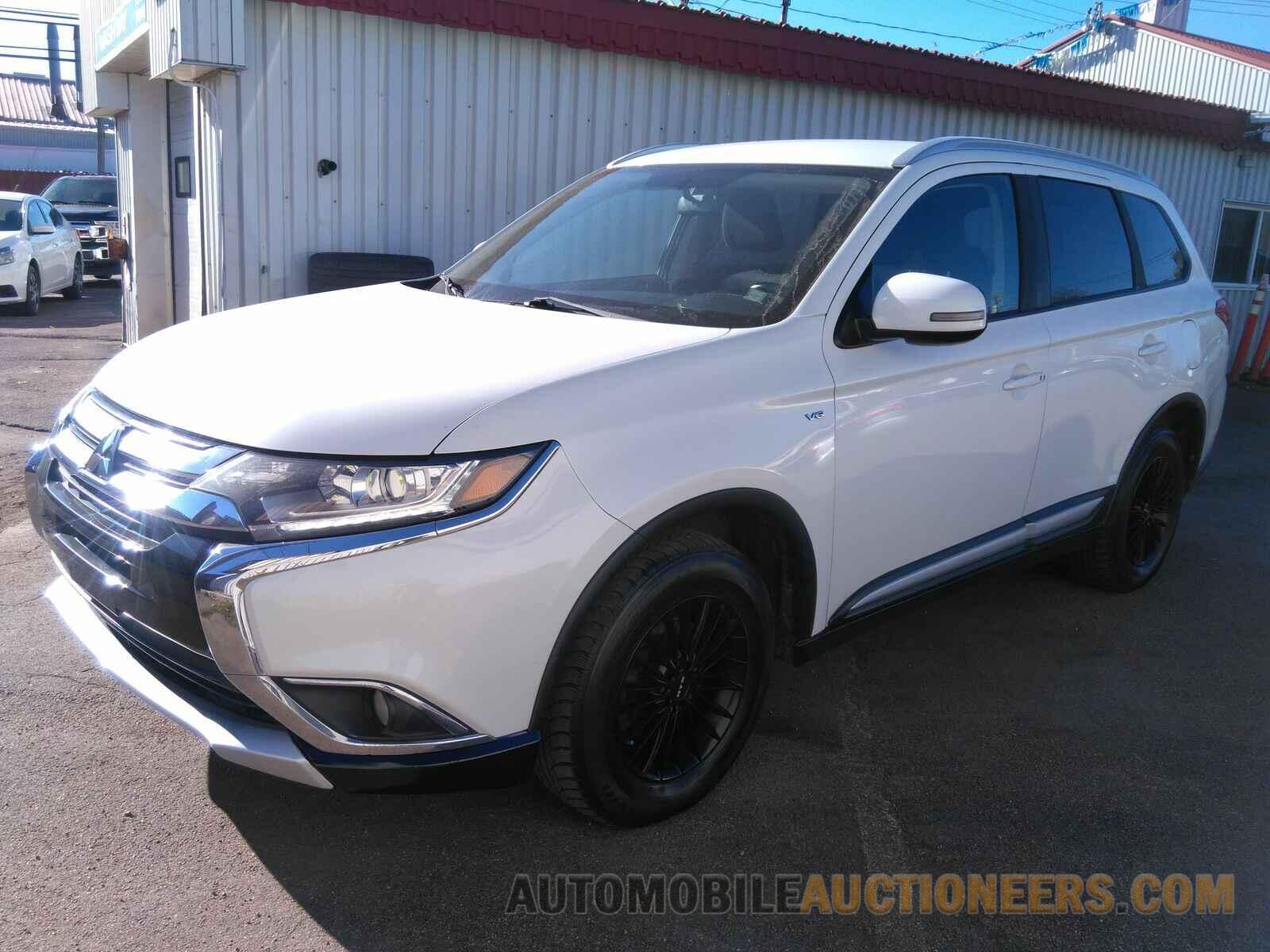 JA4JZ3AX8HZ602315 Mitsubishi Outlander 2017