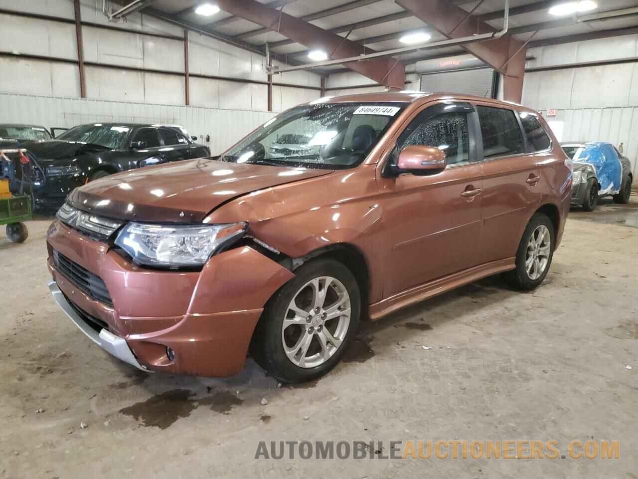 JA4JZ4AX6EZ000479 MITSUBISHI OUTLANDER 2014