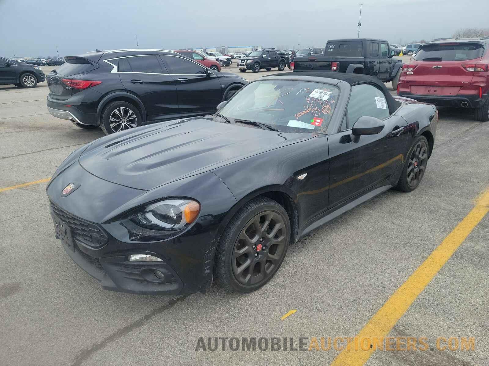 JC1NFAEK2K0141382 FIAT 124 Spider 2019