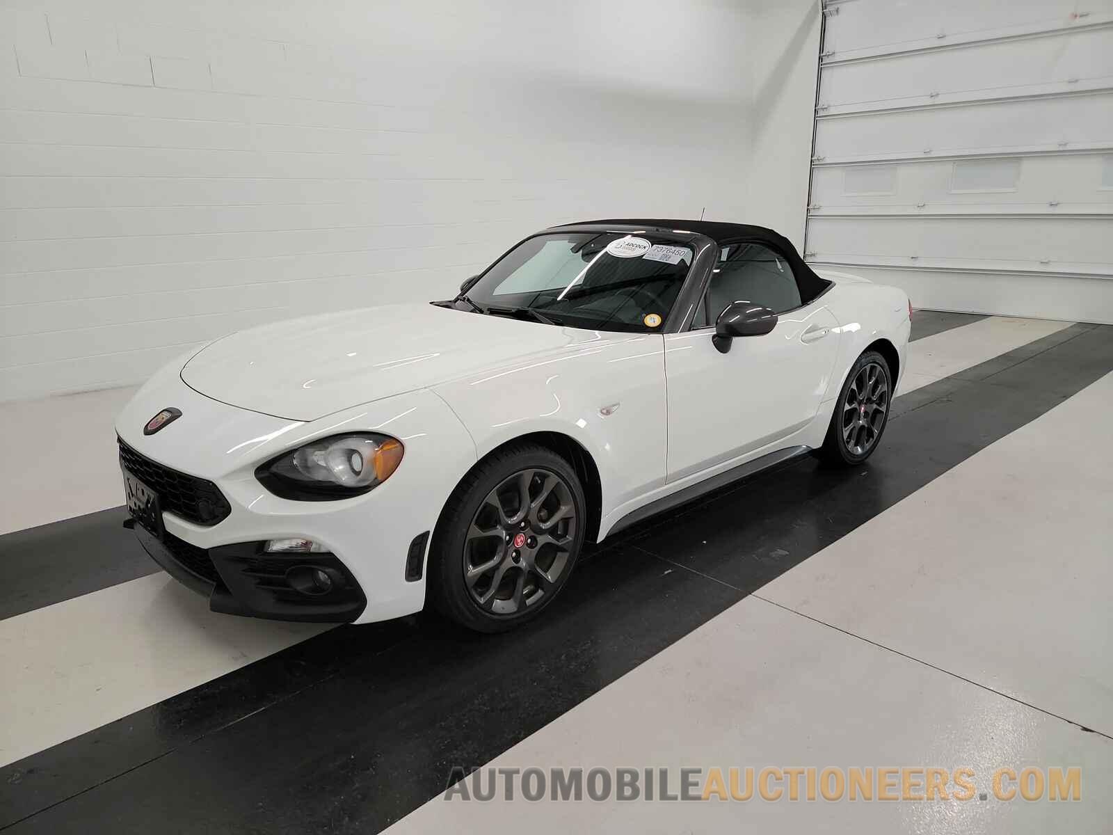 JC1NFAEK8H0126006 FIAT 124 Spider 2017