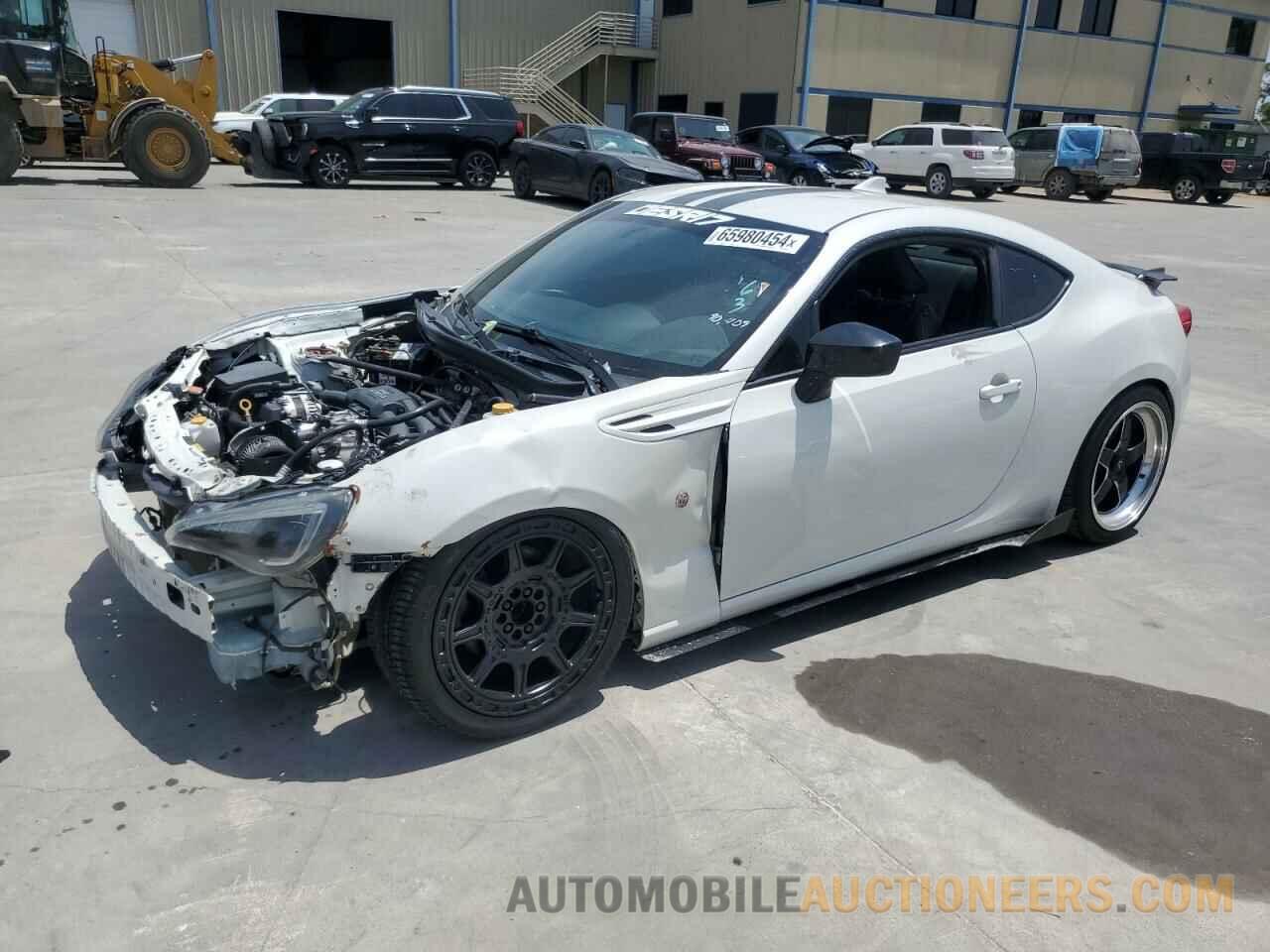 JF1ZNAA10H8707639 TOYOTA 86 2017