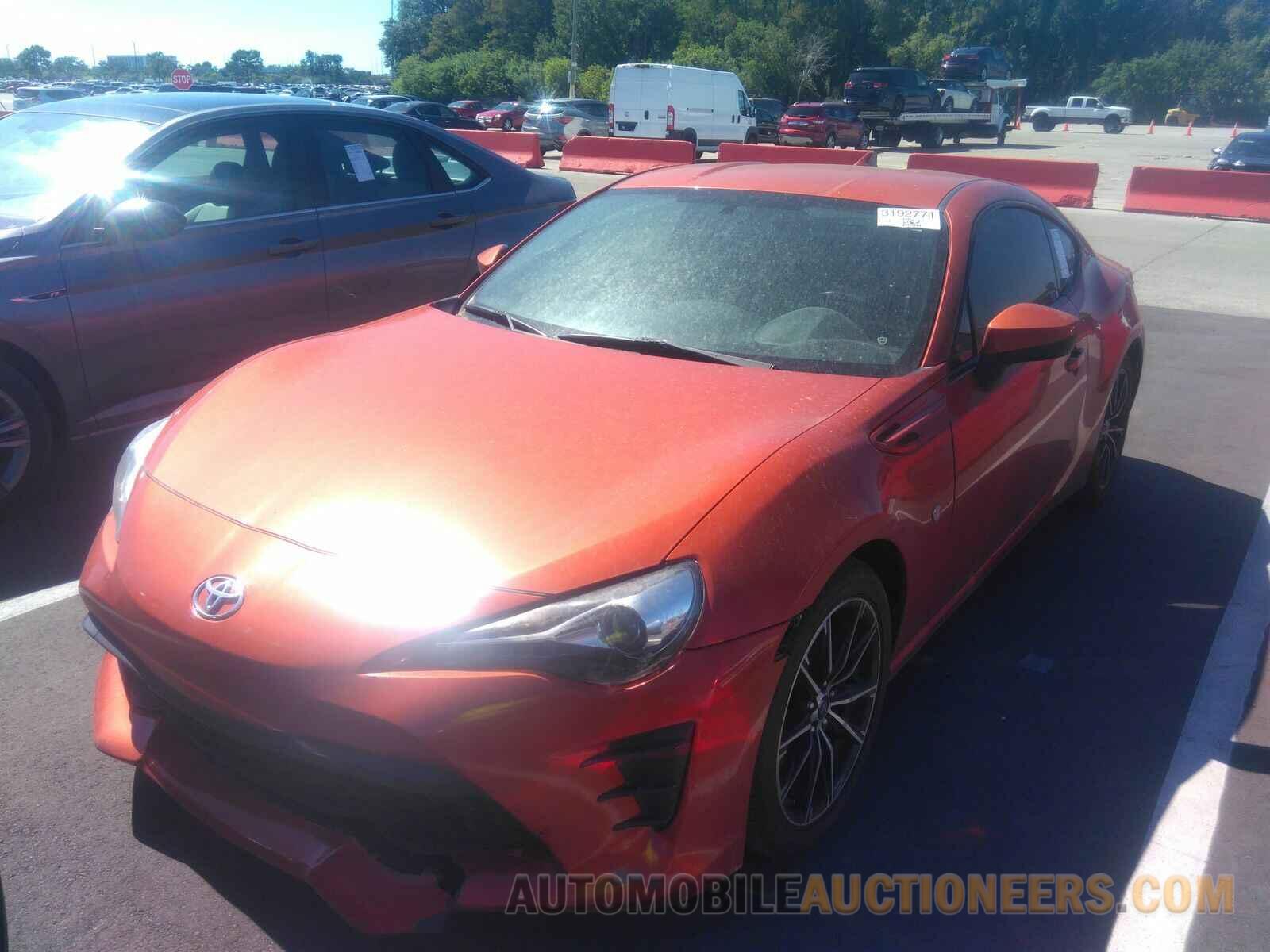 JF1ZNAA11H8701025 Toyota 86 2017