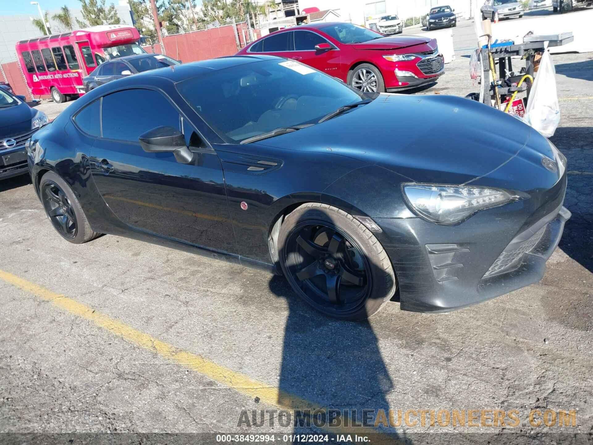 JF1ZNAA11J9701123 TOYOTA 86 2018