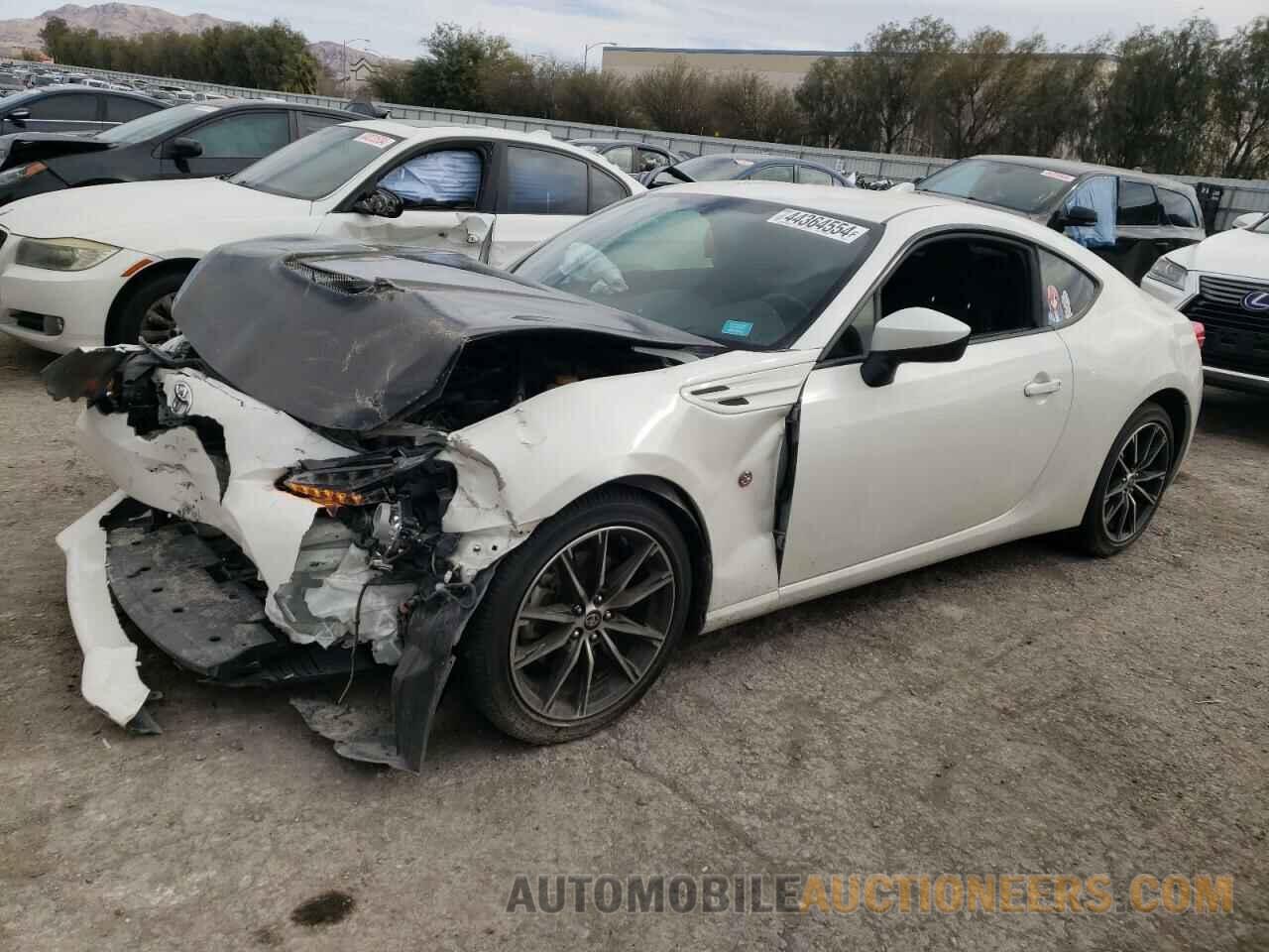 JF1ZNAA12H8704970 TOYOTA 86 2017