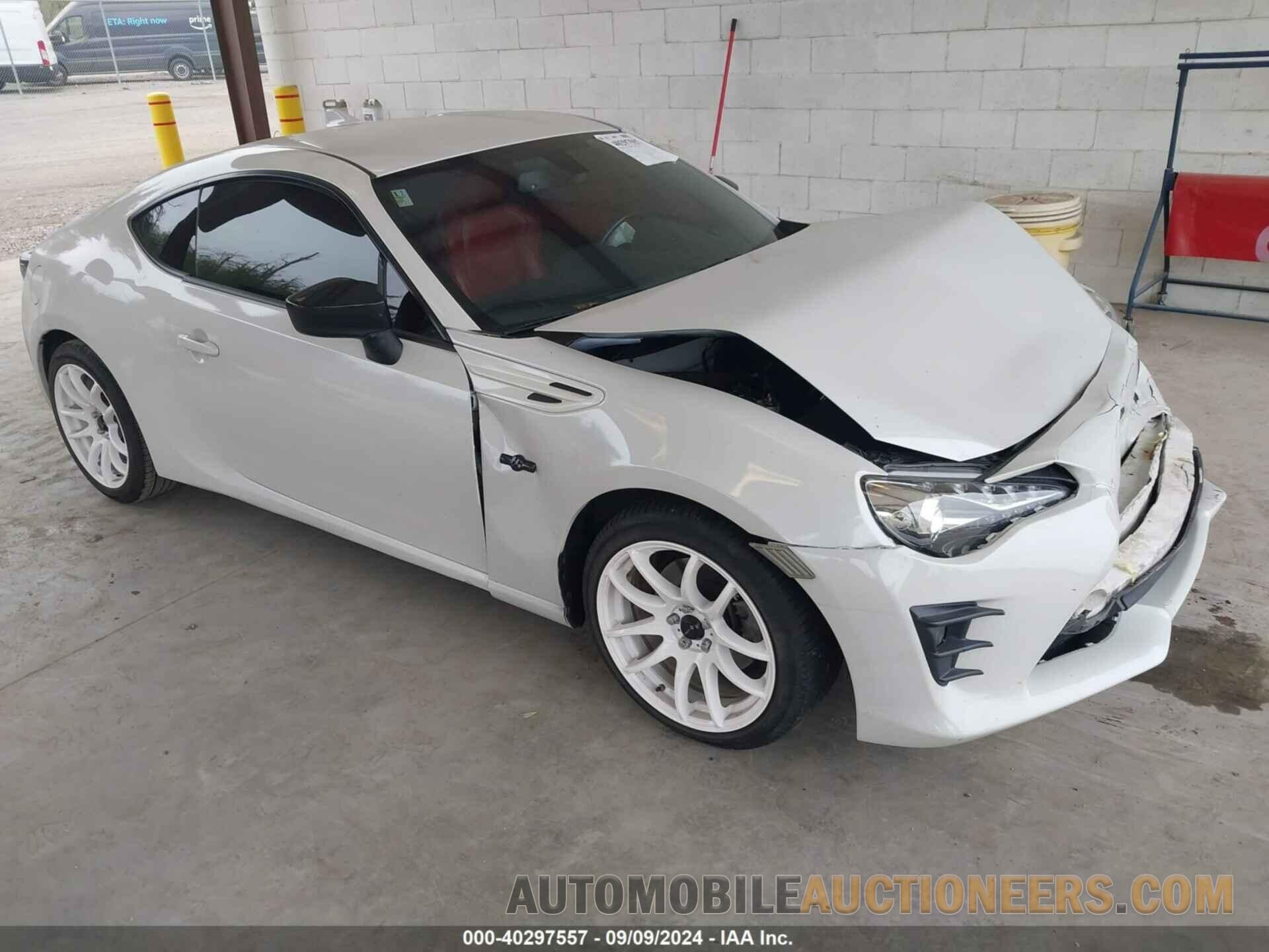 JF1ZNAA12J8701086 TOYOTA 86 2018