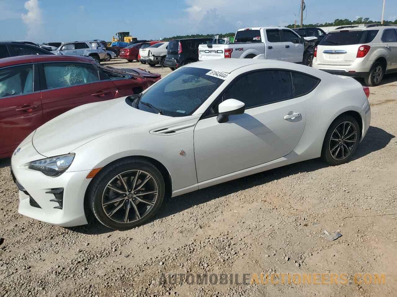 JF1ZNAA13H8705478 TOYOTA 86 2017