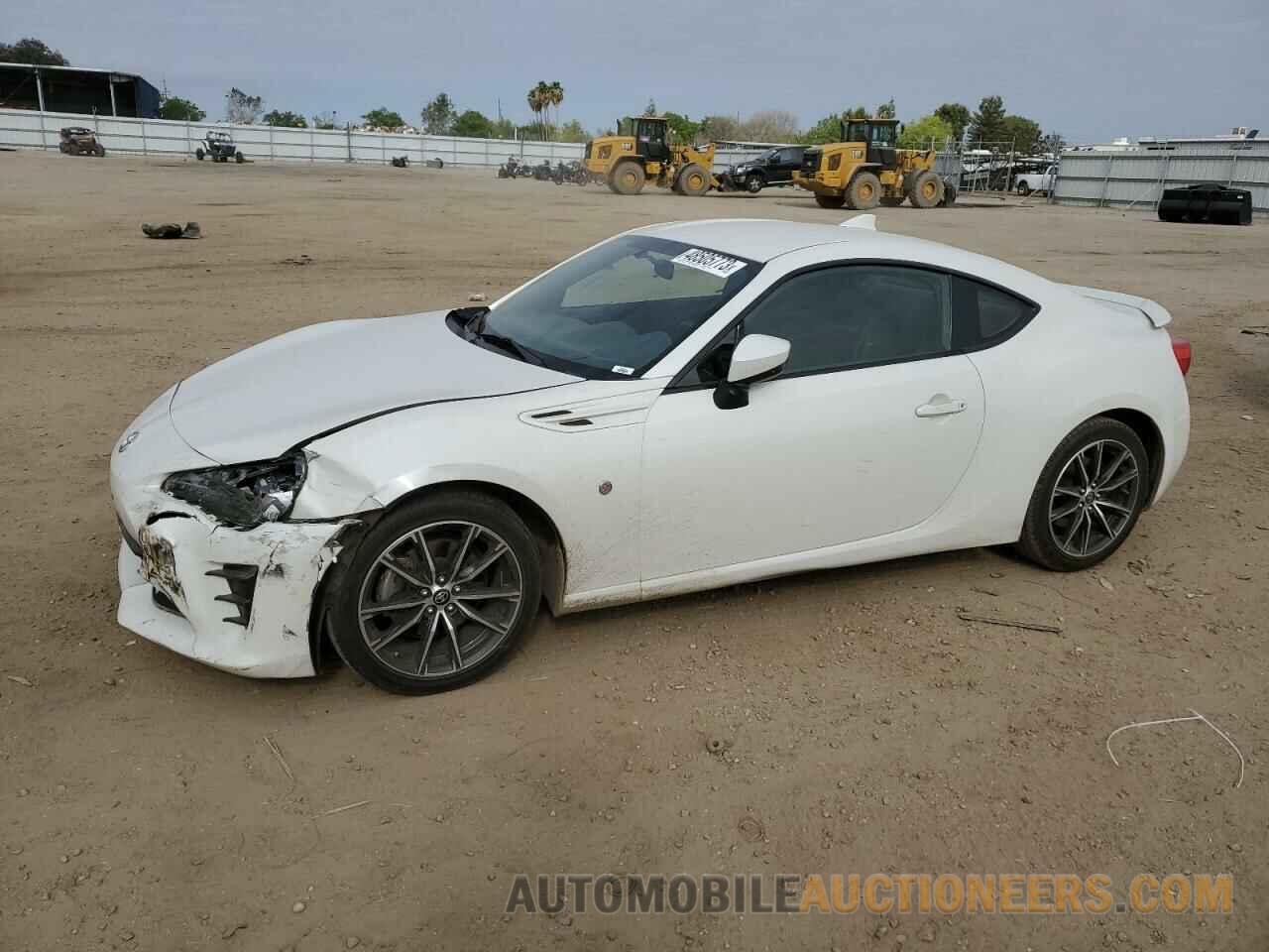 JF1ZNAA14H8703545 TOYOTA 86 2017