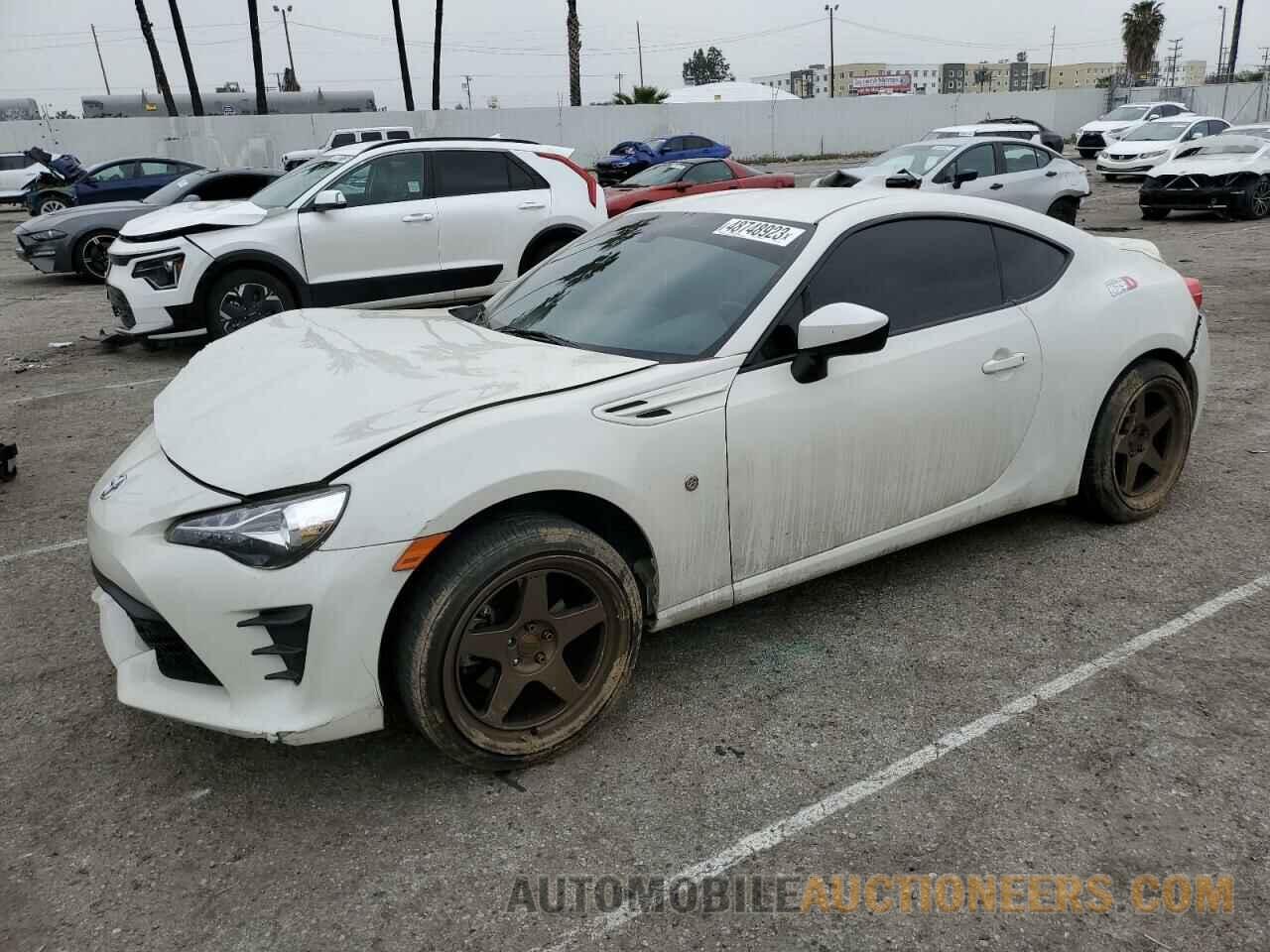 JF1ZNAA14J9701469 TOYOTA 86 2018