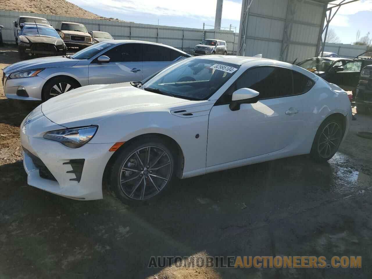 JF1ZNAA14L8752611 TOYOTA 86 2020