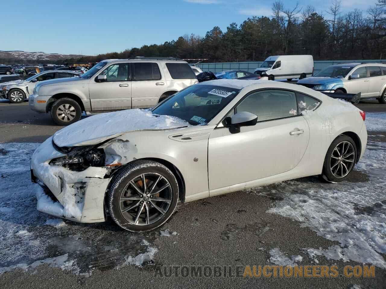 JF1ZNAA14L8753886 TOYOTA 86 2020