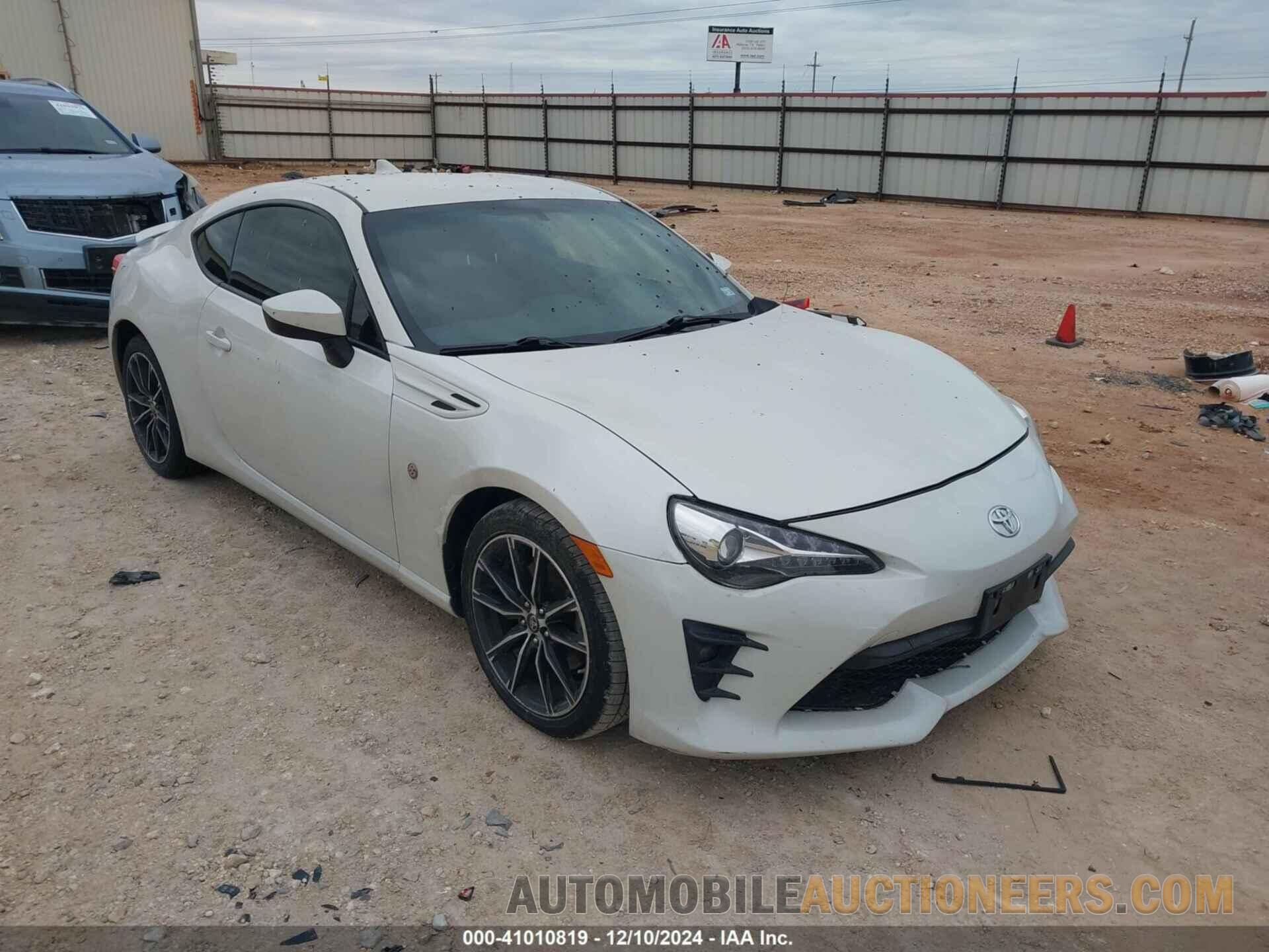 JF1ZNAA15H8705000 TOYOTA 86 2017