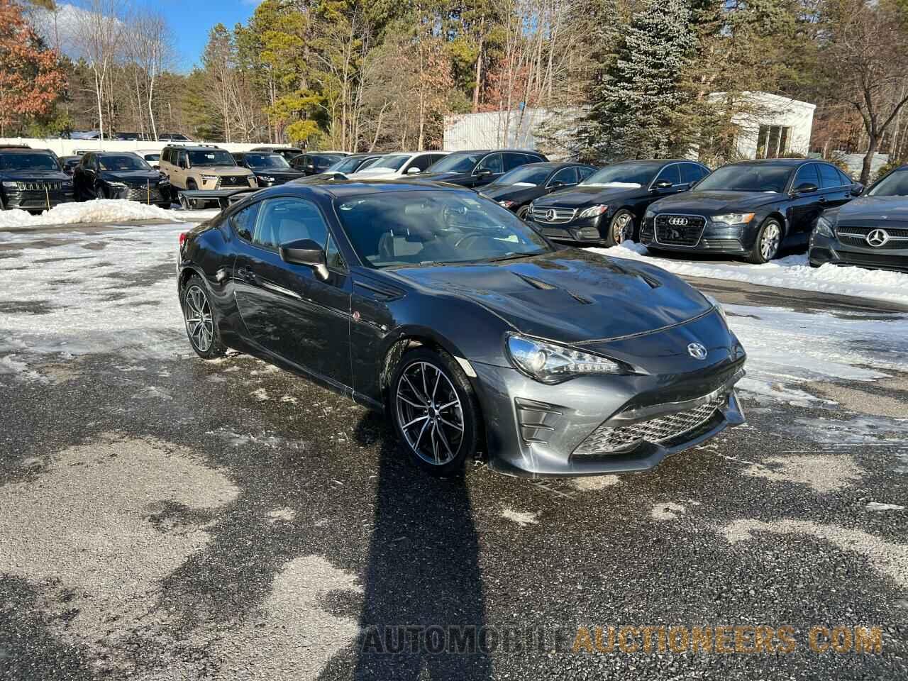 JF1ZNAA15H9703385 TOYOTA 86 2017