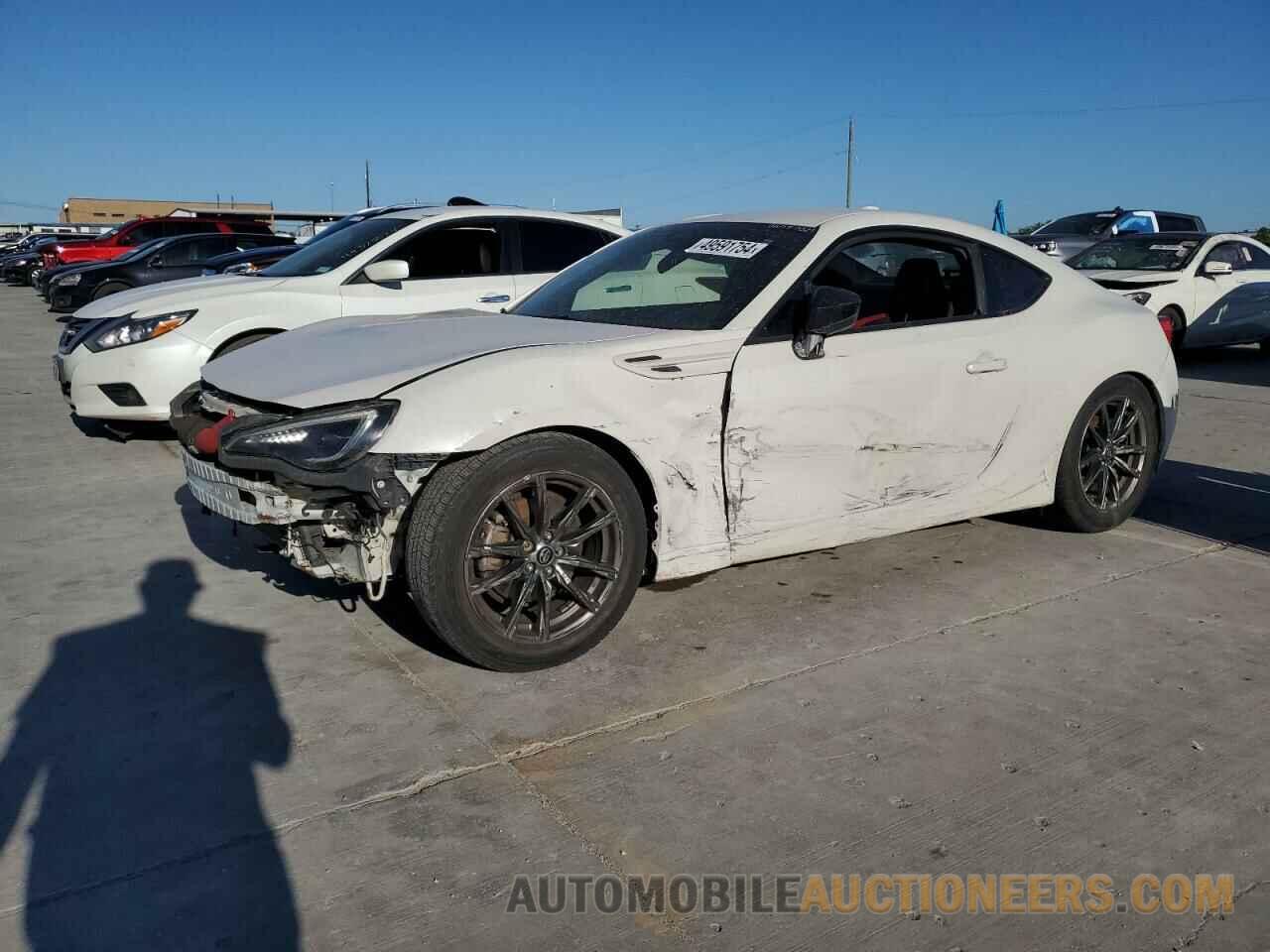 JF1ZNAA15H9708327 TOYOTA 86 2017