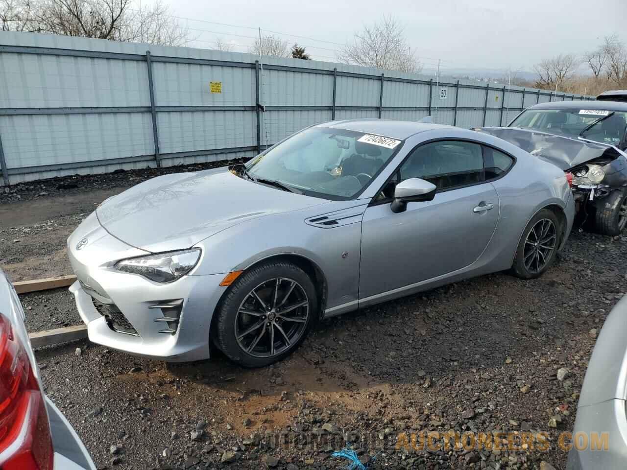 JF1ZNAA17H8705032 TOYOTA 86 2017