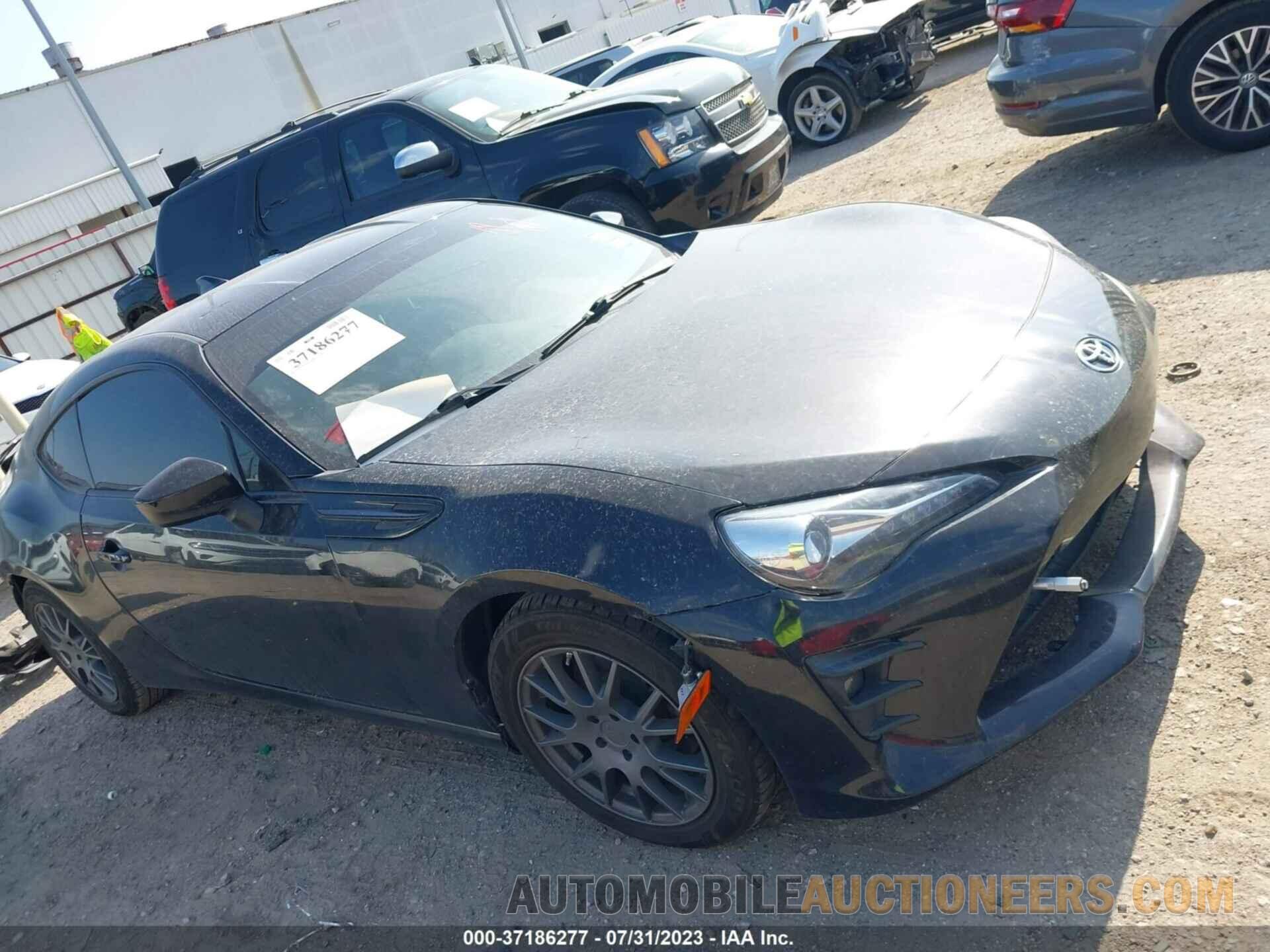 JF1ZNAA17H8705807 TOYOTA 86 2017