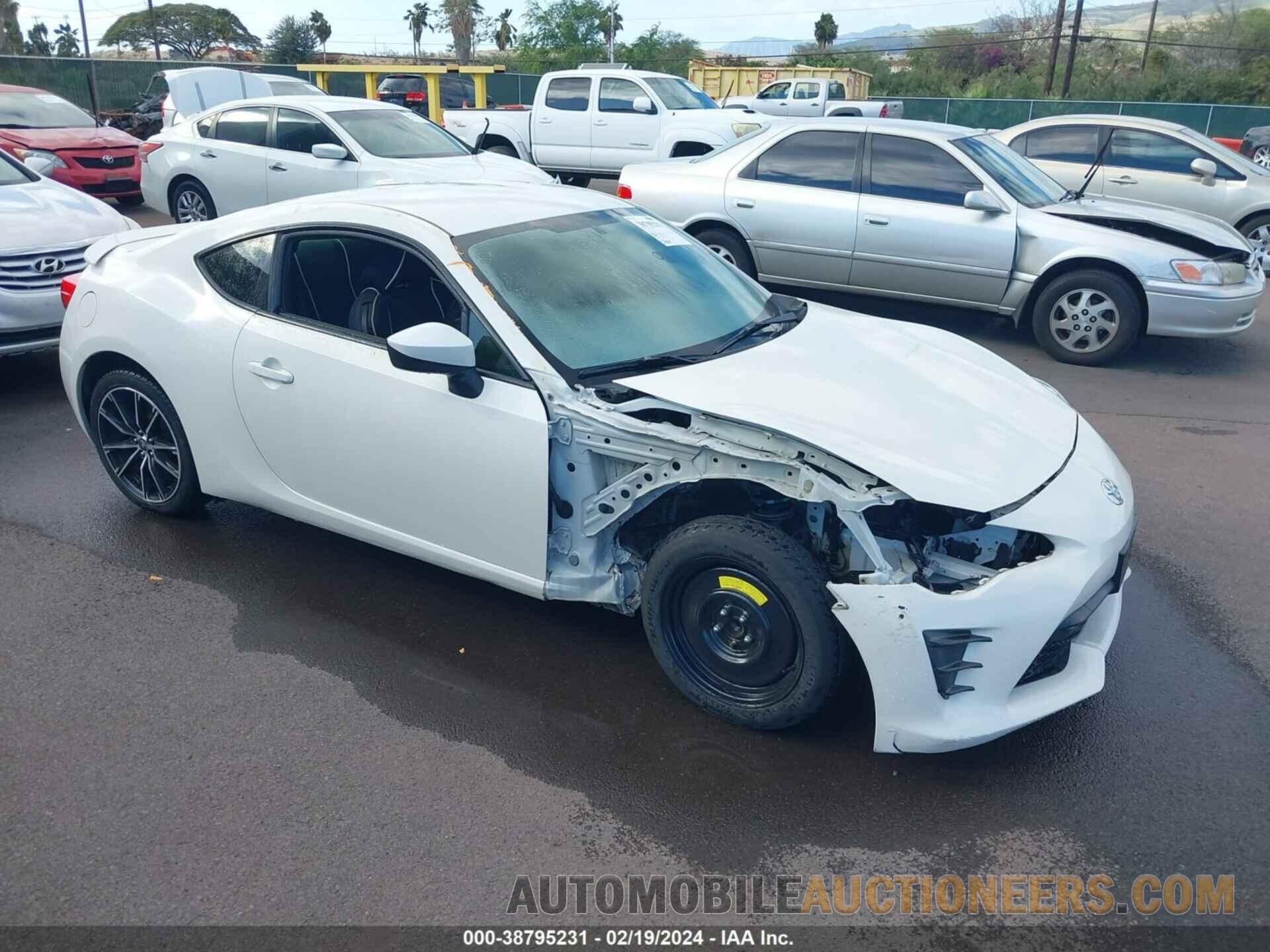 JF1ZNAA18H9704563 TOYOTA 86 2017