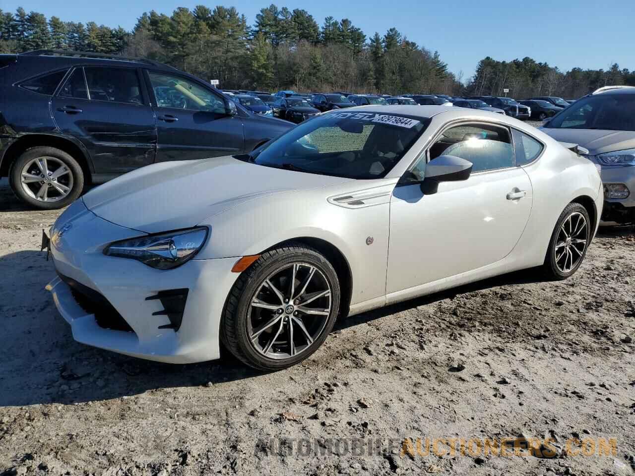 JF1ZNAA18J9701152 TOYOTA 86 2018