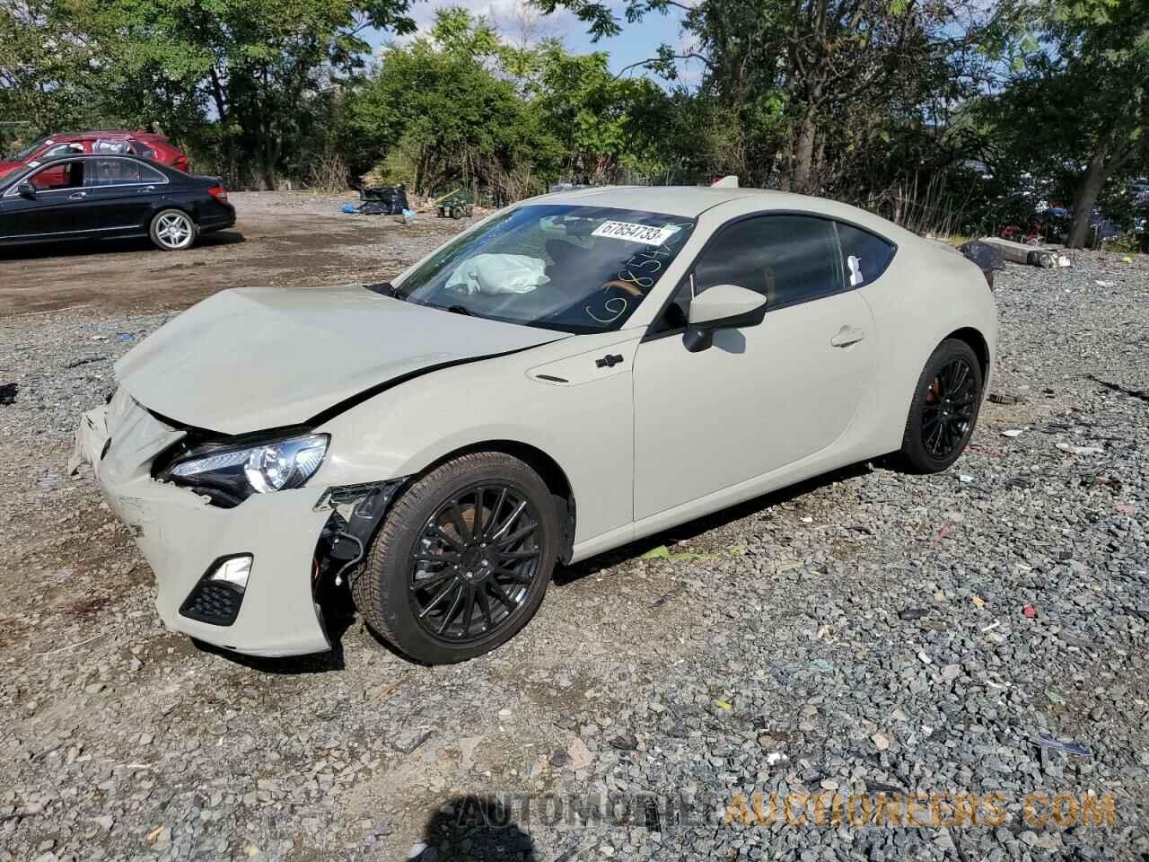 JF1ZNAA19G8706696 TOYOTA SCION 2016