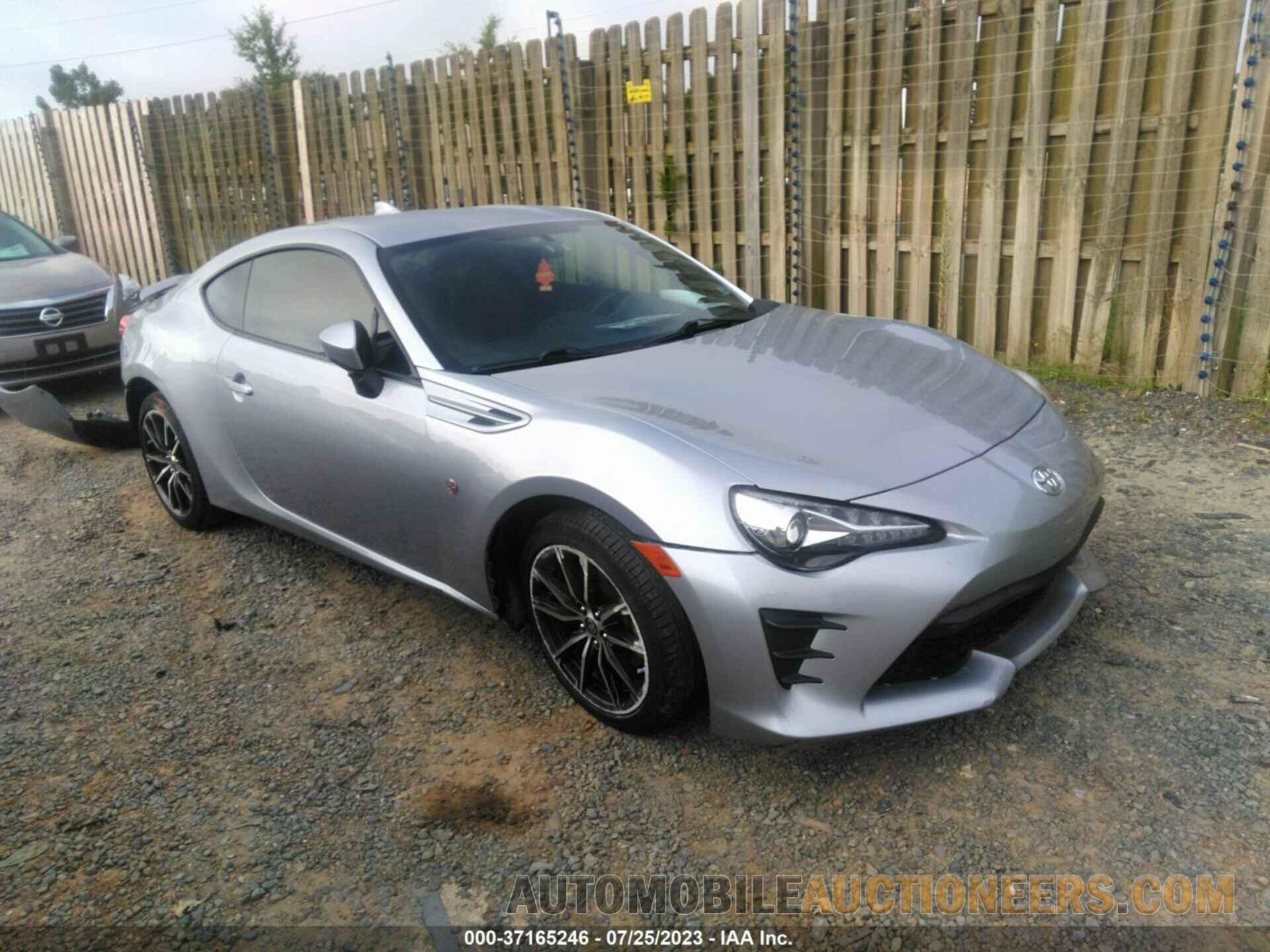 JF1ZNAA1XH8709057 TOYOTA 86 2017