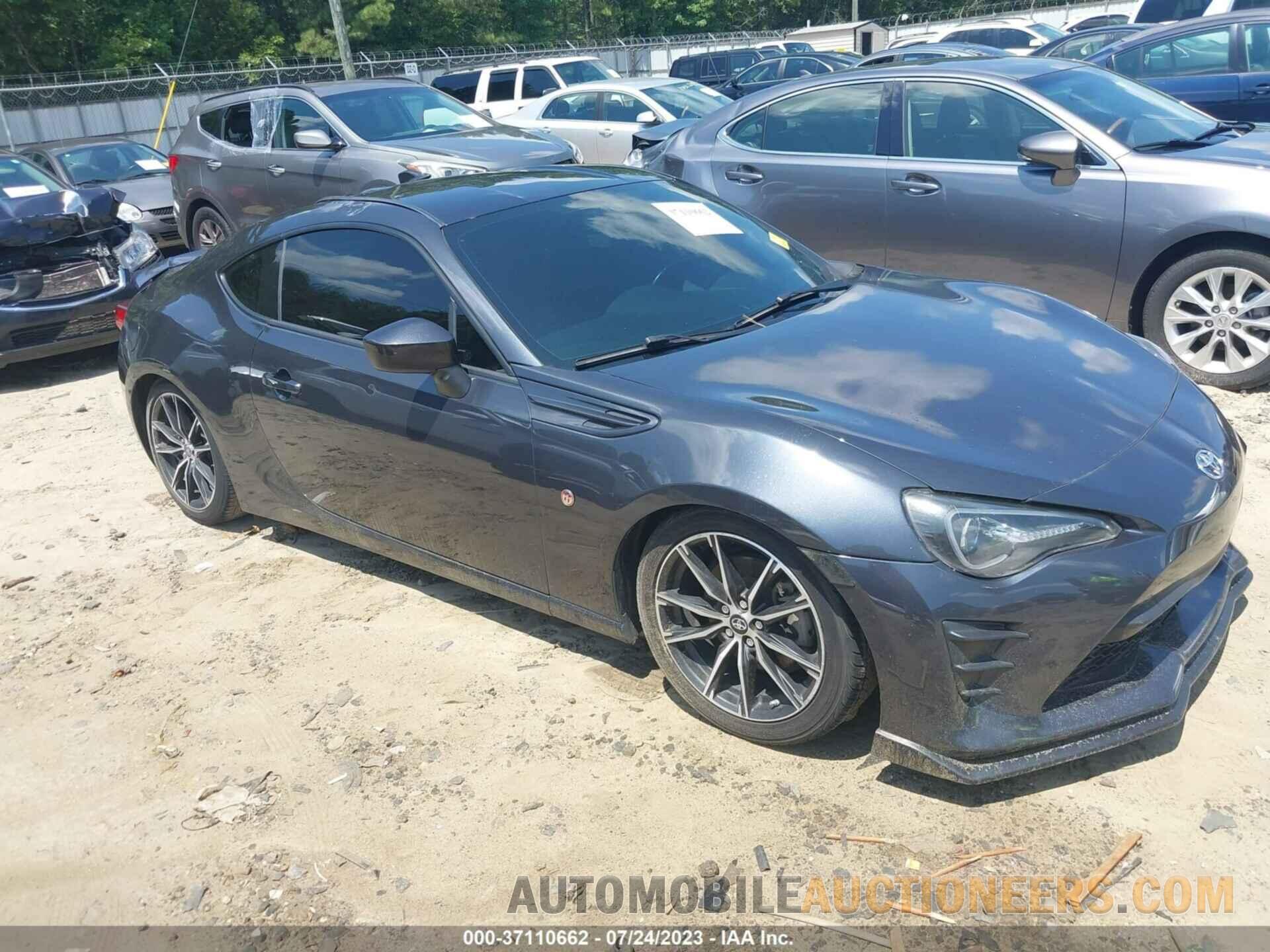 JF1ZNAA1XH8710421 TOYOTA 86 2017