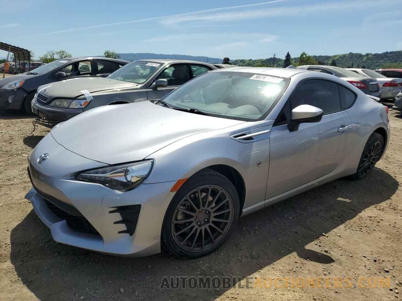 JF1ZNAA1XH8710886 TOYOTA 86 2017