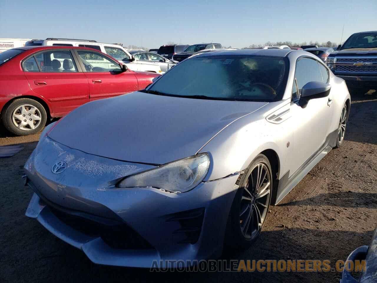 JF1ZNAA1XH9703754 TOYOTA 86 2017