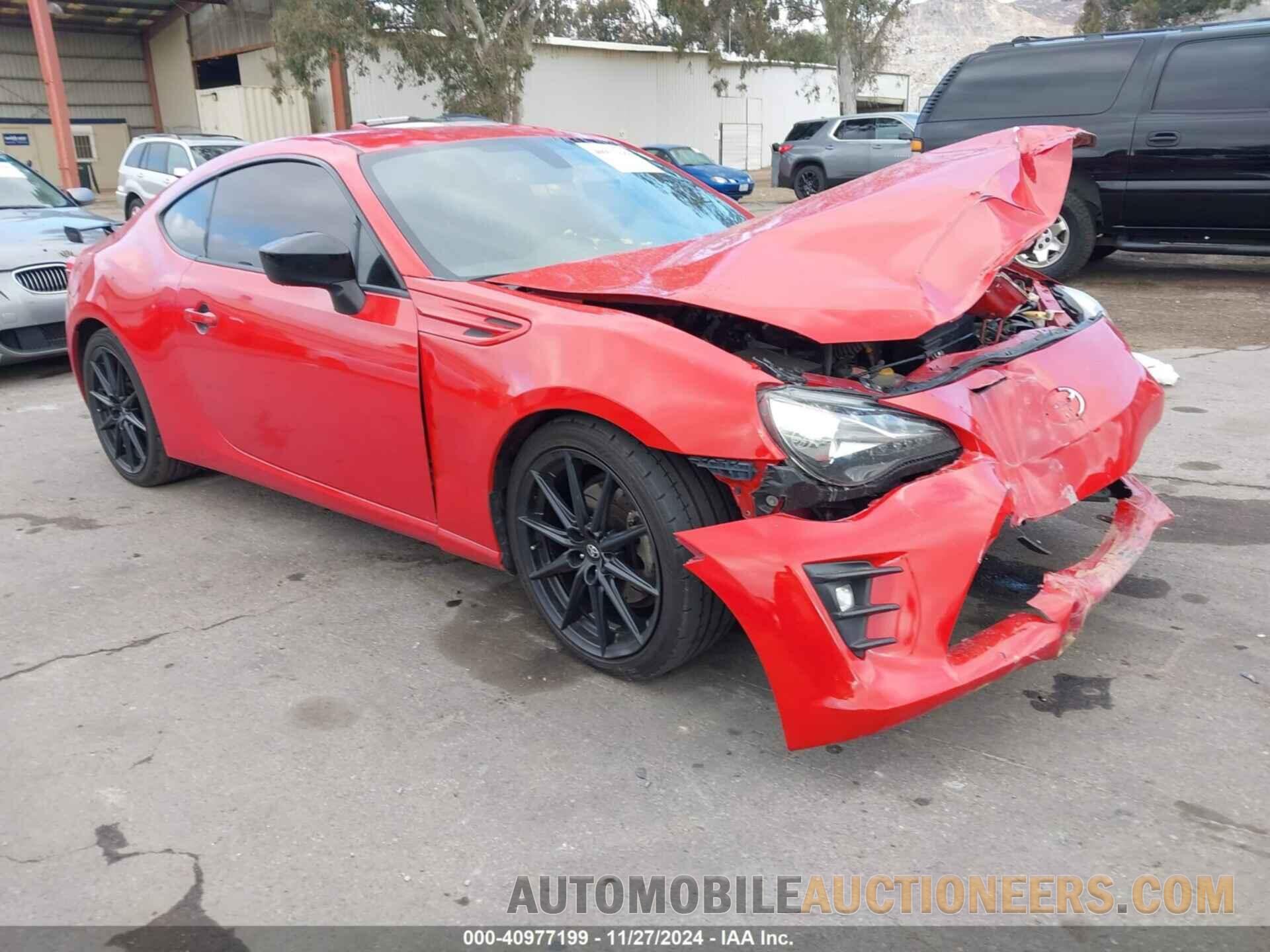 JF1ZNAE12J8700661 TOYOTA 86 2018