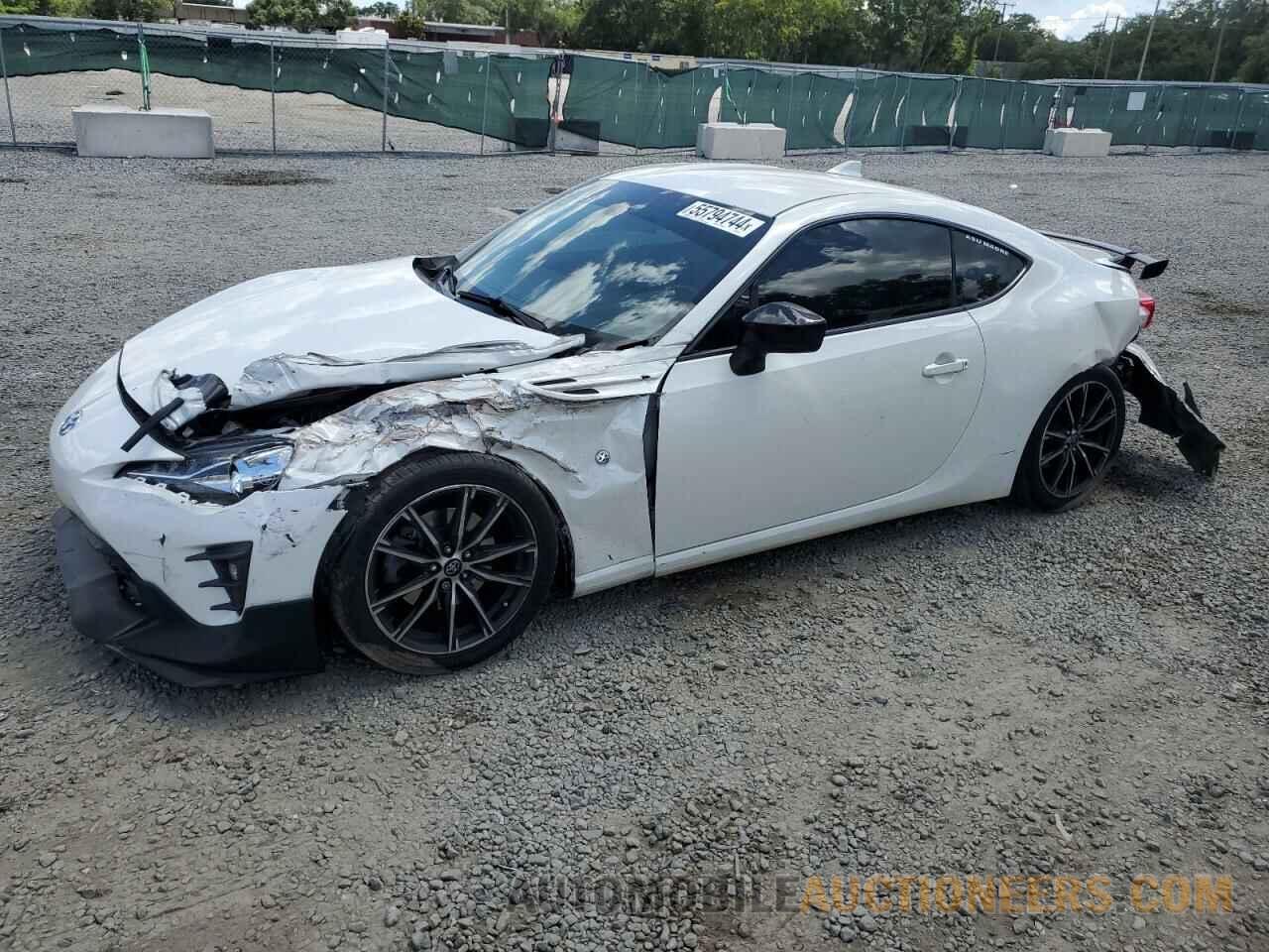 JF1ZNAE12J9700251 TOYOTA 86 2018