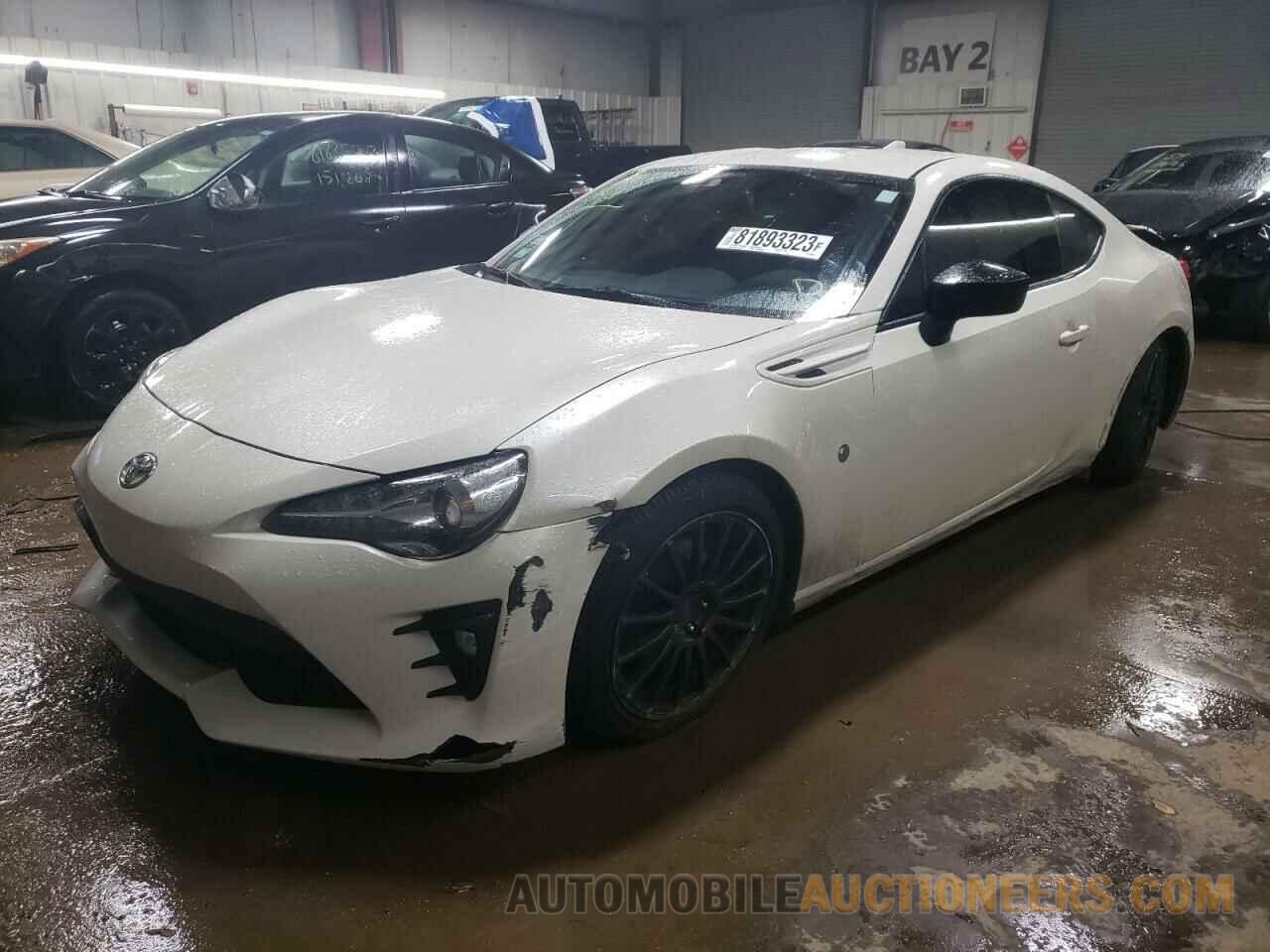 JF1ZNAE19J8700253 TOYOTA 86 2018