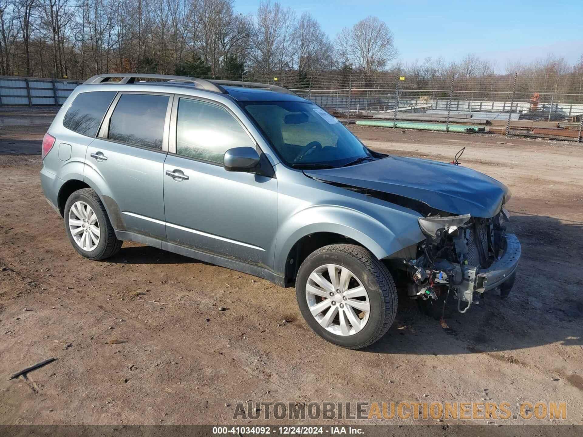 JF2SHADC2DG437797 SUBARU FORESTER 2013