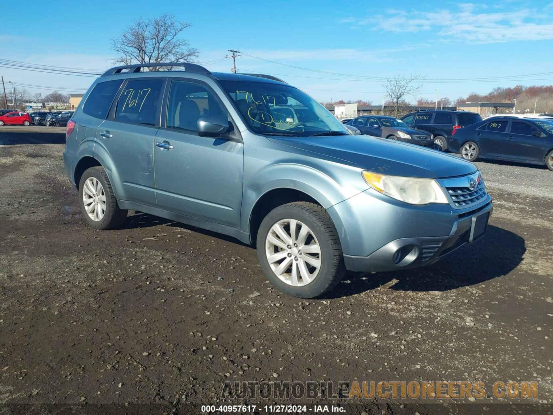 JF2SHAEC8DH405249 SUBARU FORESTER 2013