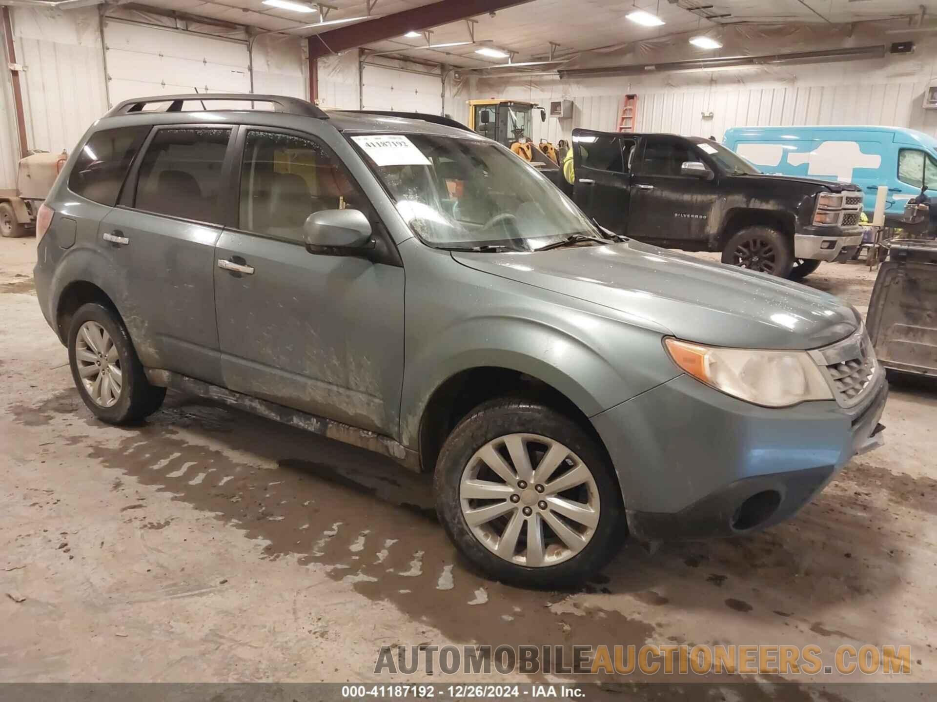 JF2SHBDC8BH764721 SUBARU FORESTER 2011