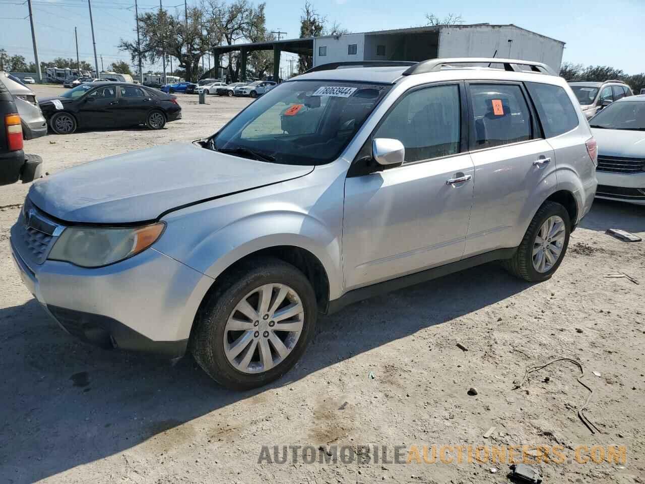 JF2SHBEC6BH745633 SUBARU FORESTER 2011