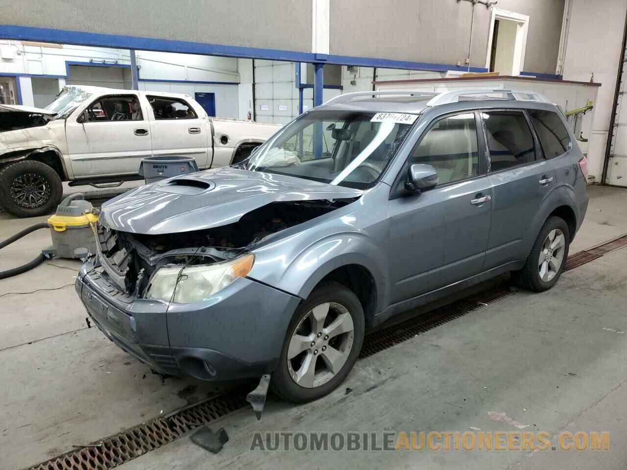 JF2SHGGCXDH431769 SUBARU FORESTER 2013