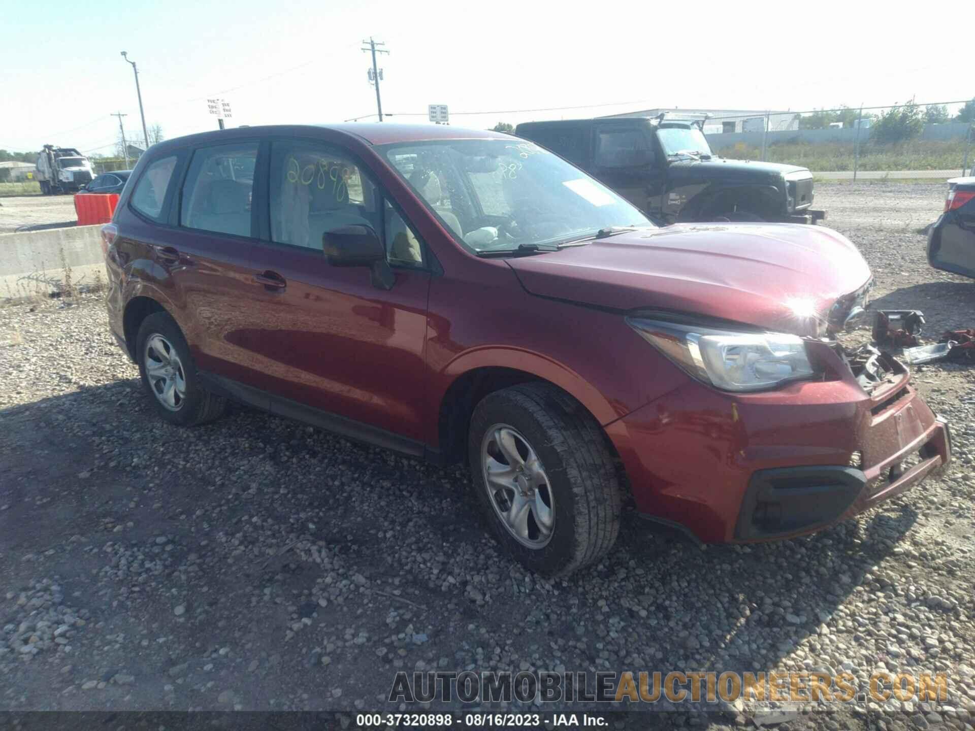 JF2SJAAC7JG498261 SUBARU FORESTER 2018