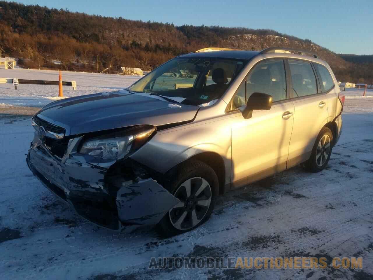 JF2SJABC7JH563456 SUBARU FORESTER 2018