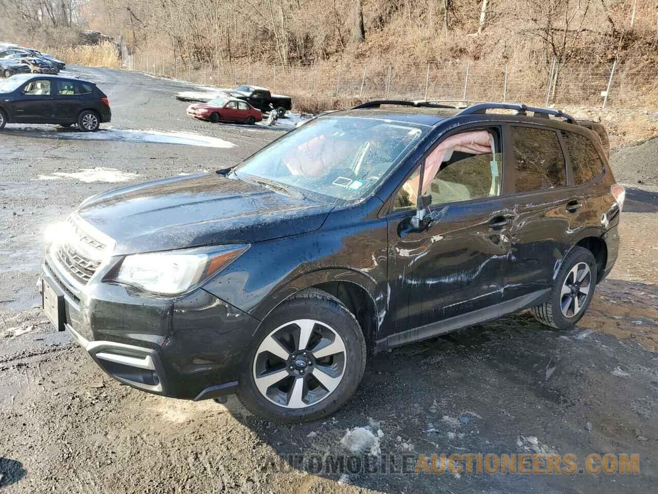 JF2SJADC2HH445578 SUBARU FORESTER 2017