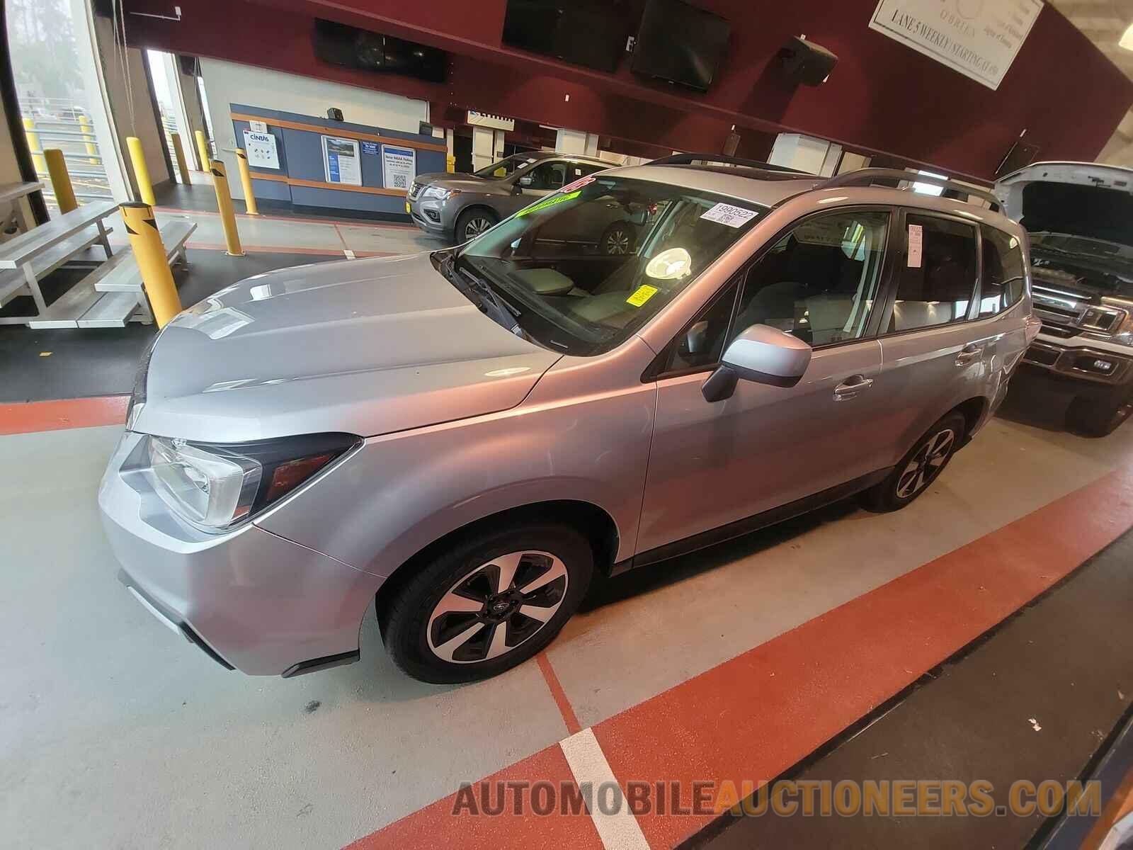 JF2SJADC3JH586200 Subaru Forester 2018