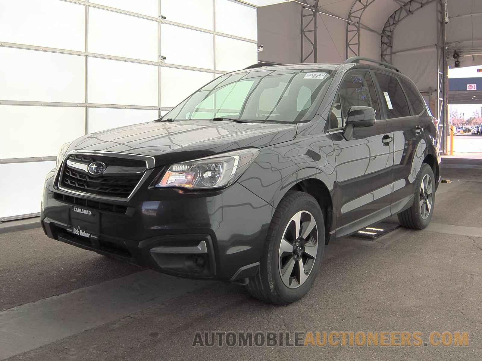 JF2SJAEC0HH513066 Subaru Forester 2017