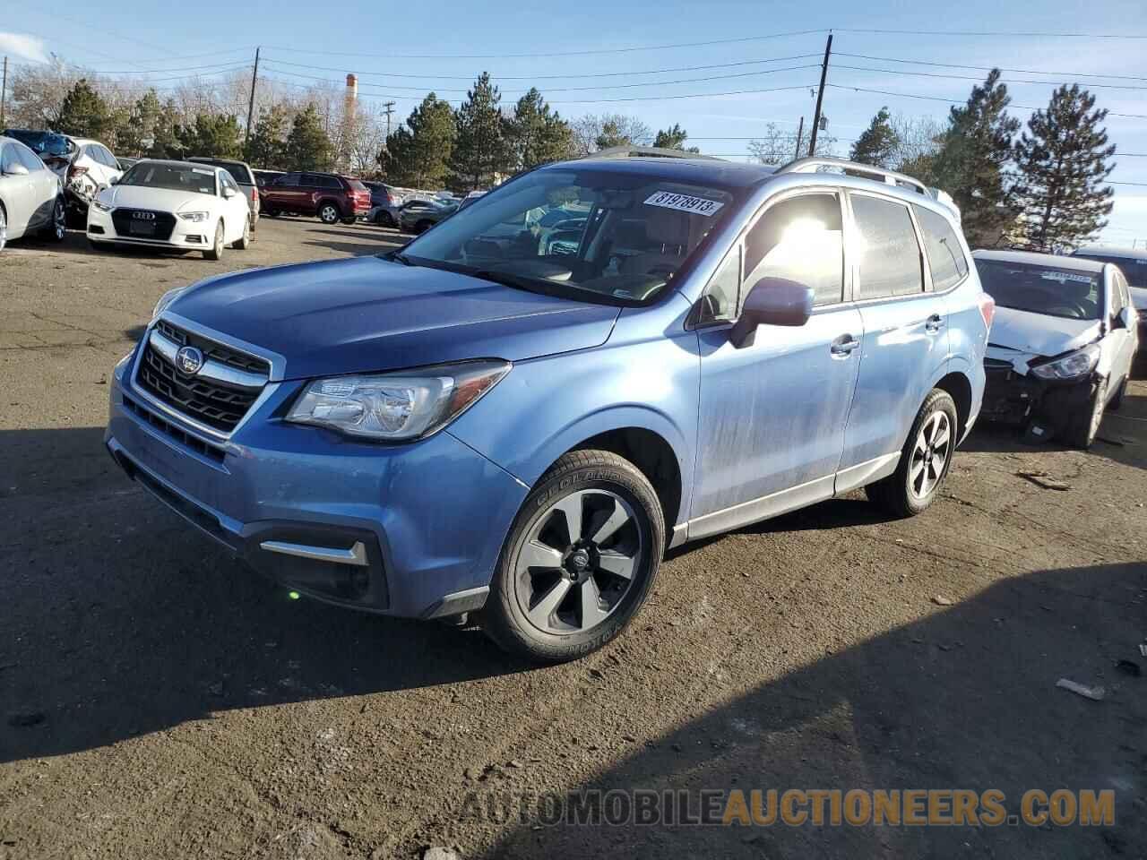 JF2SJAEC1JH467561 SUBARU FORESTER 2018