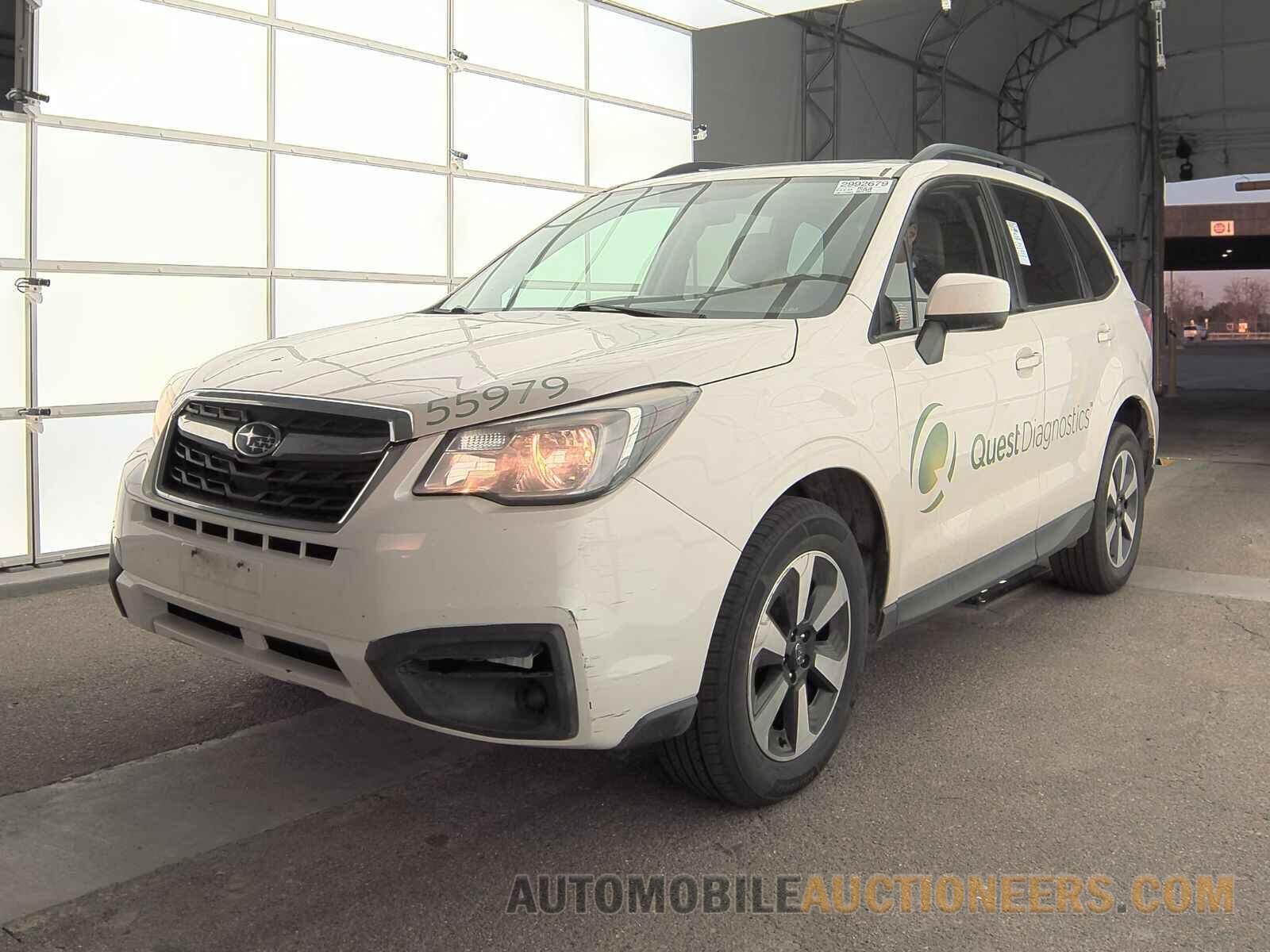 JF2SJAEC2HH543945 Subaru Forester 2017