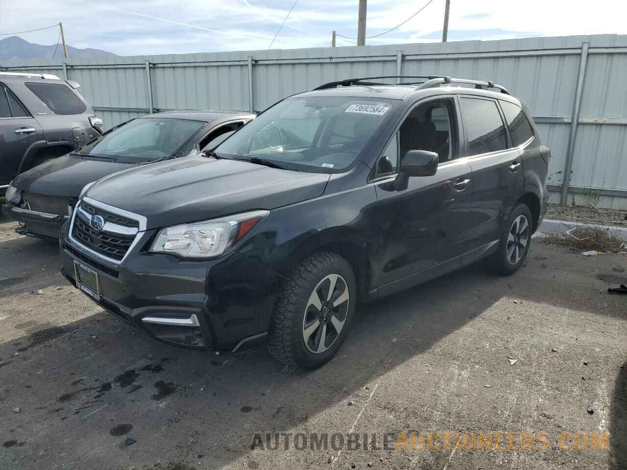 JF2SJAEC2JH463132 SUBARU FORESTER 2018