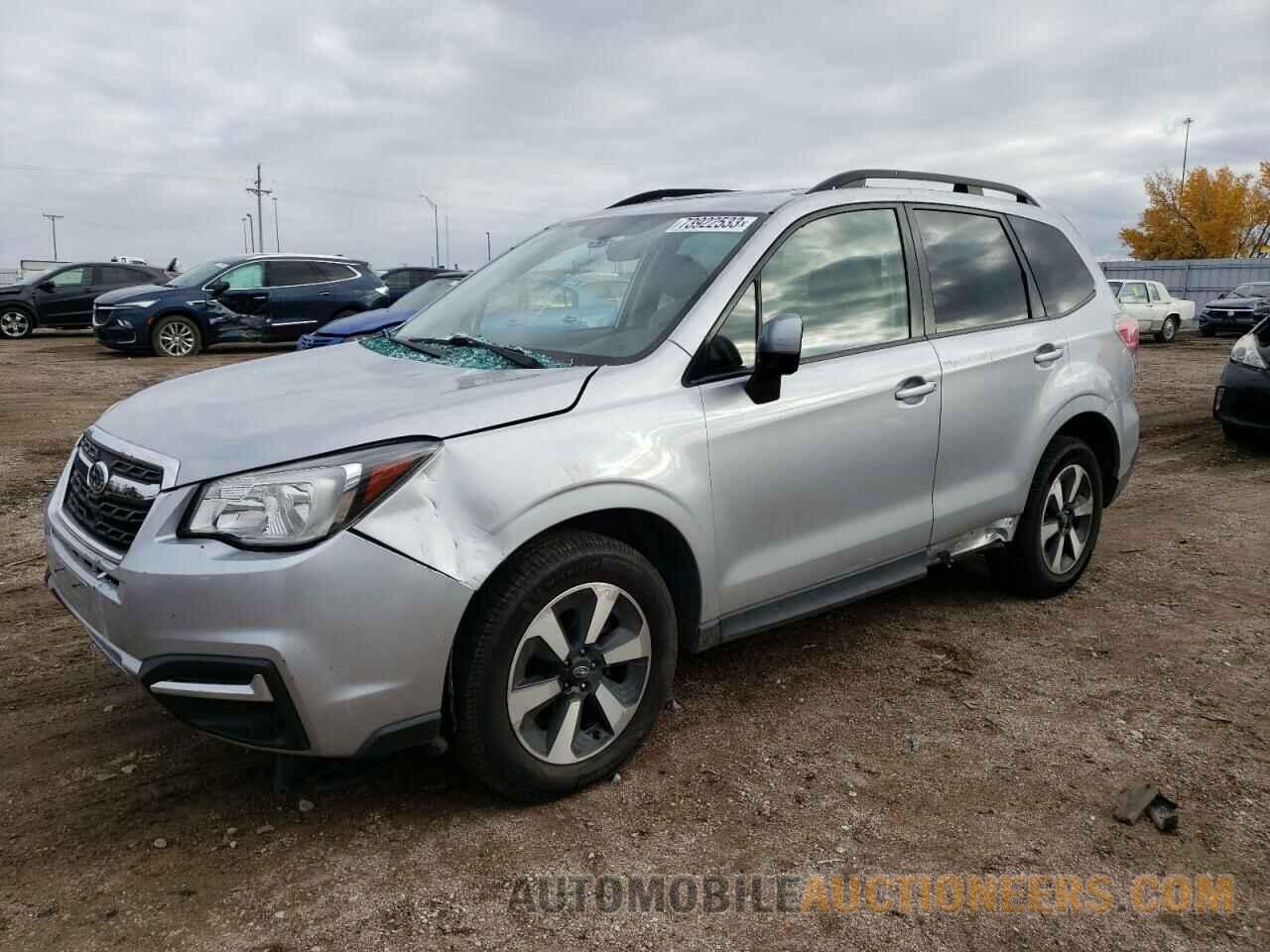 JF2SJAEC3JH401576 SUBARU FORESTER 2018