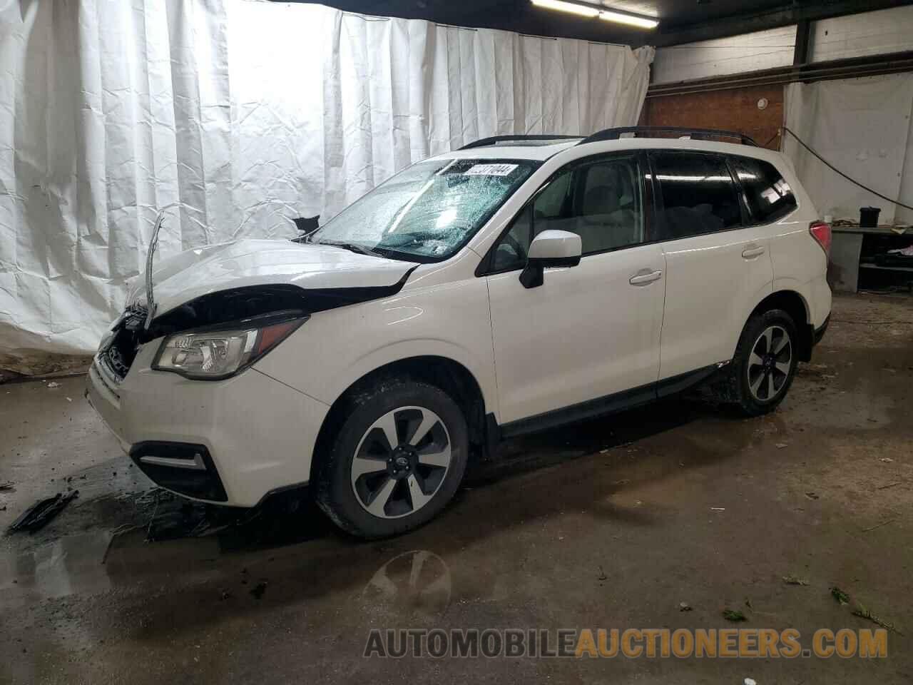 JF2SJAEC4HH401418 SUBARU FORESTER 2017