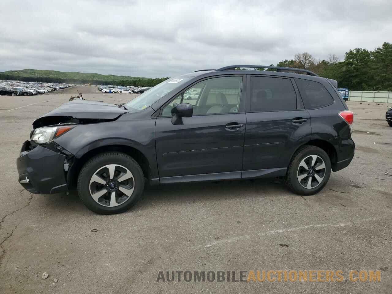 JF2SJAEC4JH415549 SUBARU FORESTER 2018